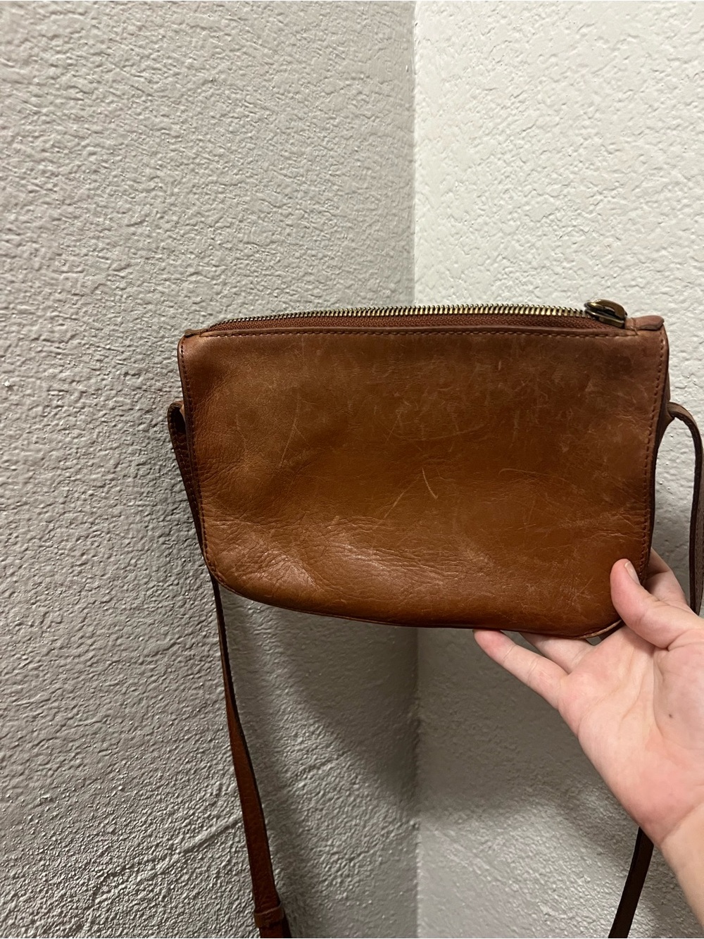 Madewell The Simple Leather Crossbody Bag‎ in Cognac